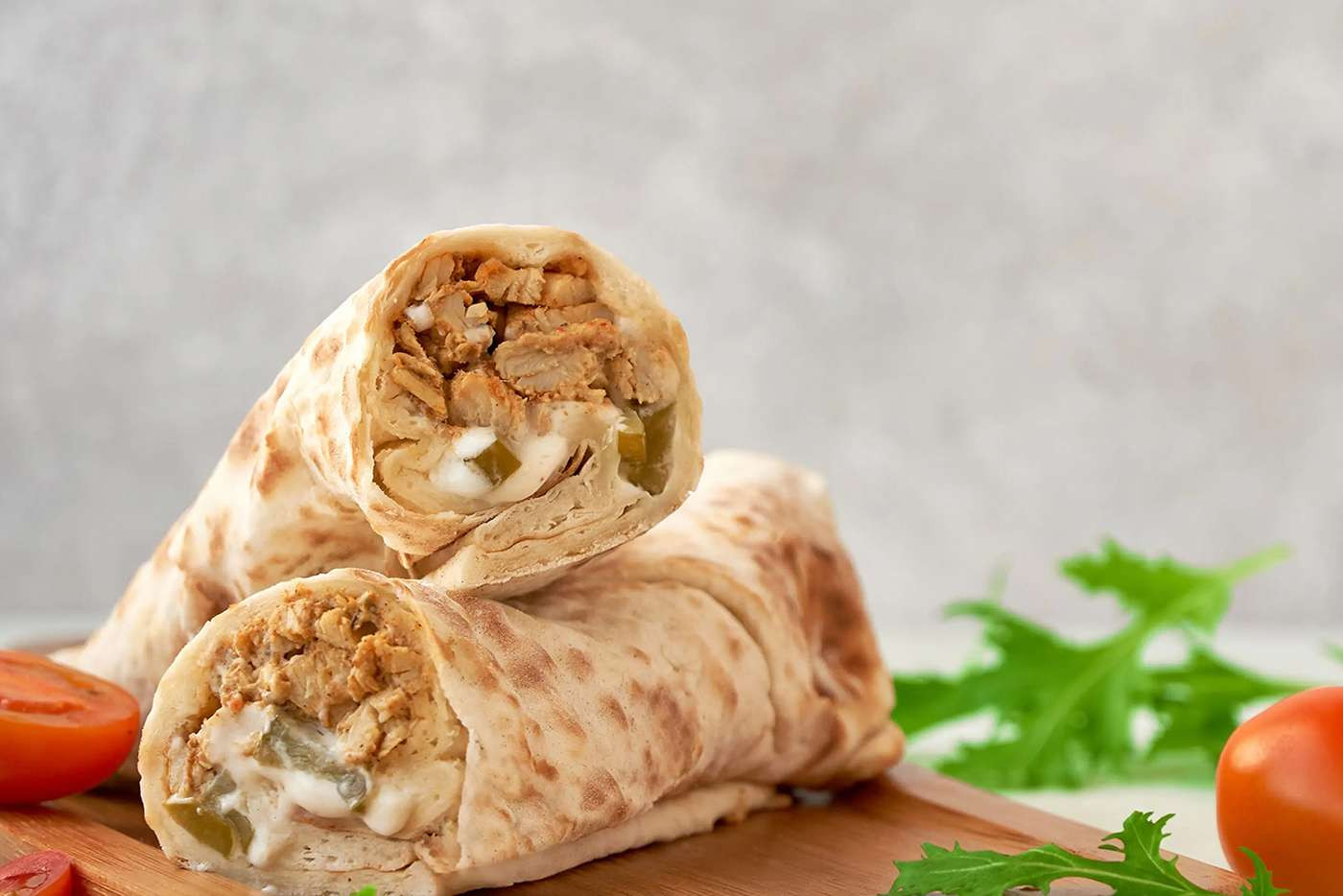 ساندوتش شاورما فراخ
